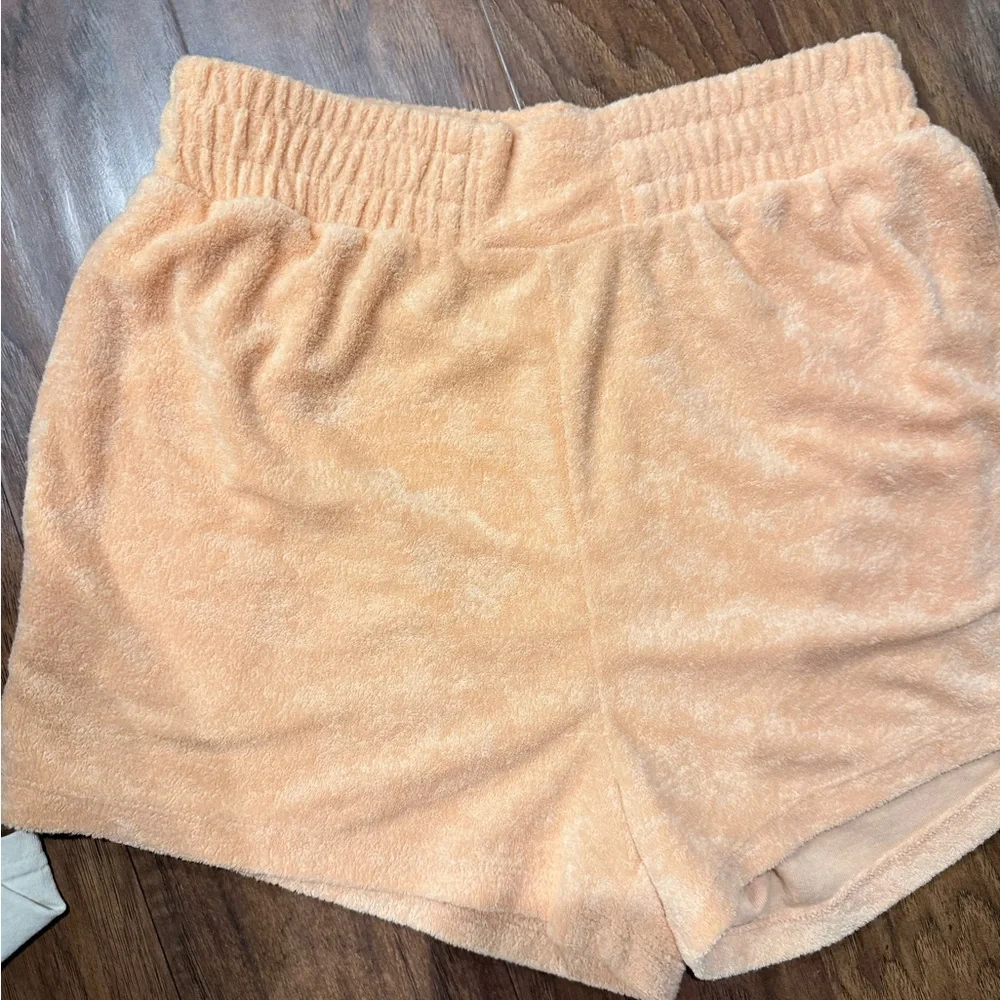 Cozy Terry Cloth shorts Bright Orange (not reflected in photo)